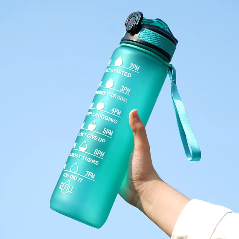 Motivational Water Bottle - 1L with Time Marks and Straw