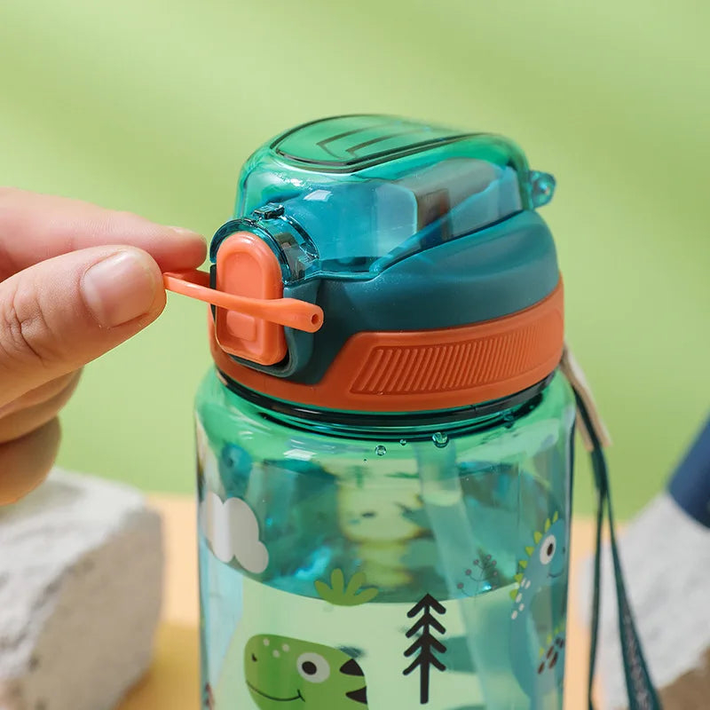 Cartoon Animal Water Bottle - 600ml Kids Straw Cup with Safety Lock