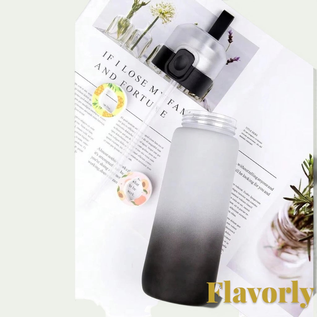 Gr8est Flavorly 650ml frosted black air water bottle with a scent pod for calorie-free hydration.