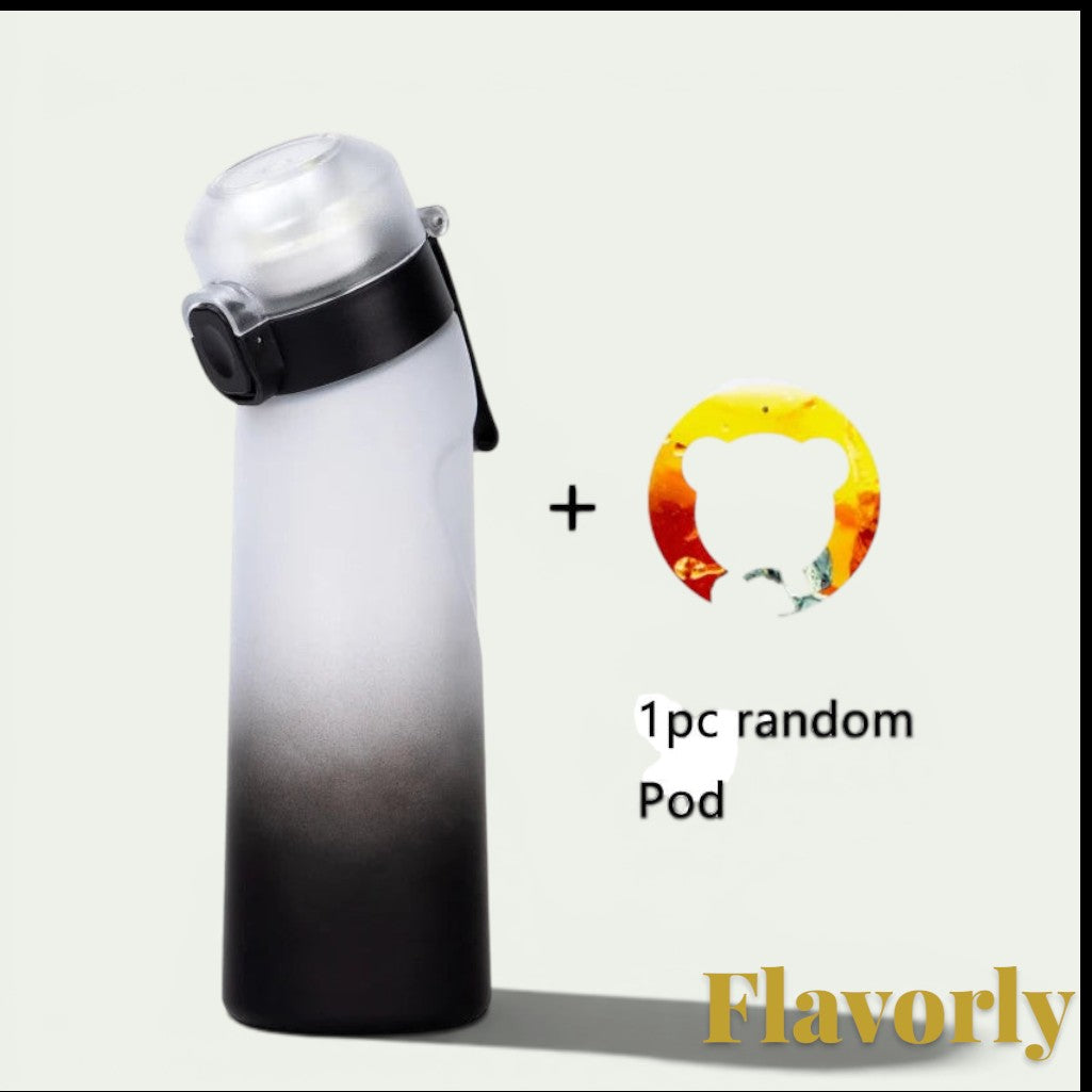 Gr8est Flavorly 650ml frosted black water bottle with a scent pod for calorie-free hydration during sports and fitness.