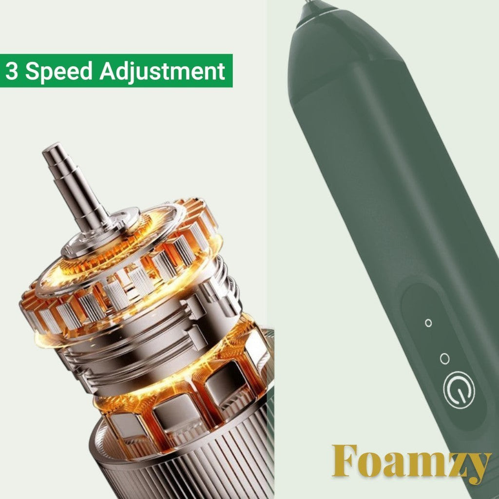 Gr8est Foamzy electric handheld milk frother in dark green with 3-speed adjustment and powerful internal motor