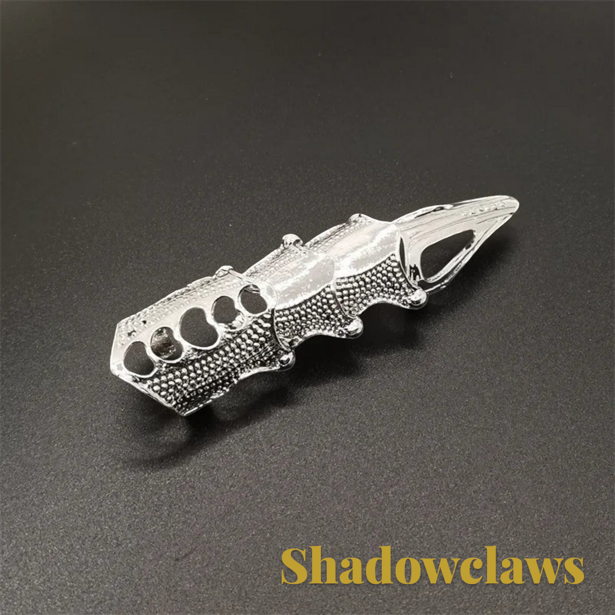 Gr8est silver-toned metal Shadowclaws steampunk claw ring with a textured geometric design for Halloween costumes